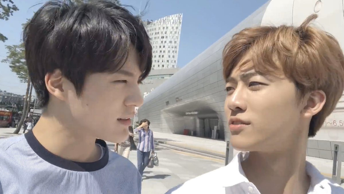 "หวัดดีเบล"
"เบลคือใคร?? แกมีกิ๊กเหรอ!!!!!"
"เธอใจเย็นๆนะ"
"ไม่ยงไม่เย็นแล้ว ตอบมาเบล คื อ ใ ค ร?"
#nomin