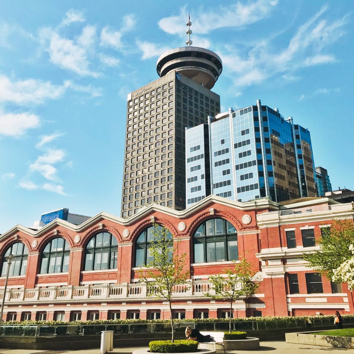 redtag.ca (@redtagca) on Twitter photo The lucky winner of Prize 3 will enjoy all the thrills of these two city-wide experiences...🤩
<a href="/WESTCOASTsights/">Gray Line Westcoast Sightseeing</a> tour and @FlyOverCanada Vancouver - you will truly feel like you’re flying!
✨ Enter to win 1 of 3 #HomefortheHolidays getaways! ow.ly/F67l50CJ6tk The lucky winner of Prize 3 will enjoy all the thrills of these two city-wide experiences...🤩
<a href="/WESTCOASTsights/">Gray Line Westcoast Sightseeing</a> tour and @FlyOverCanada Vancouver - you will truly feel like you’re flying!
✨ Enter to win 1 of 3 #HomefortheHolidays getaways! ow.ly/F67l50CJ6tk