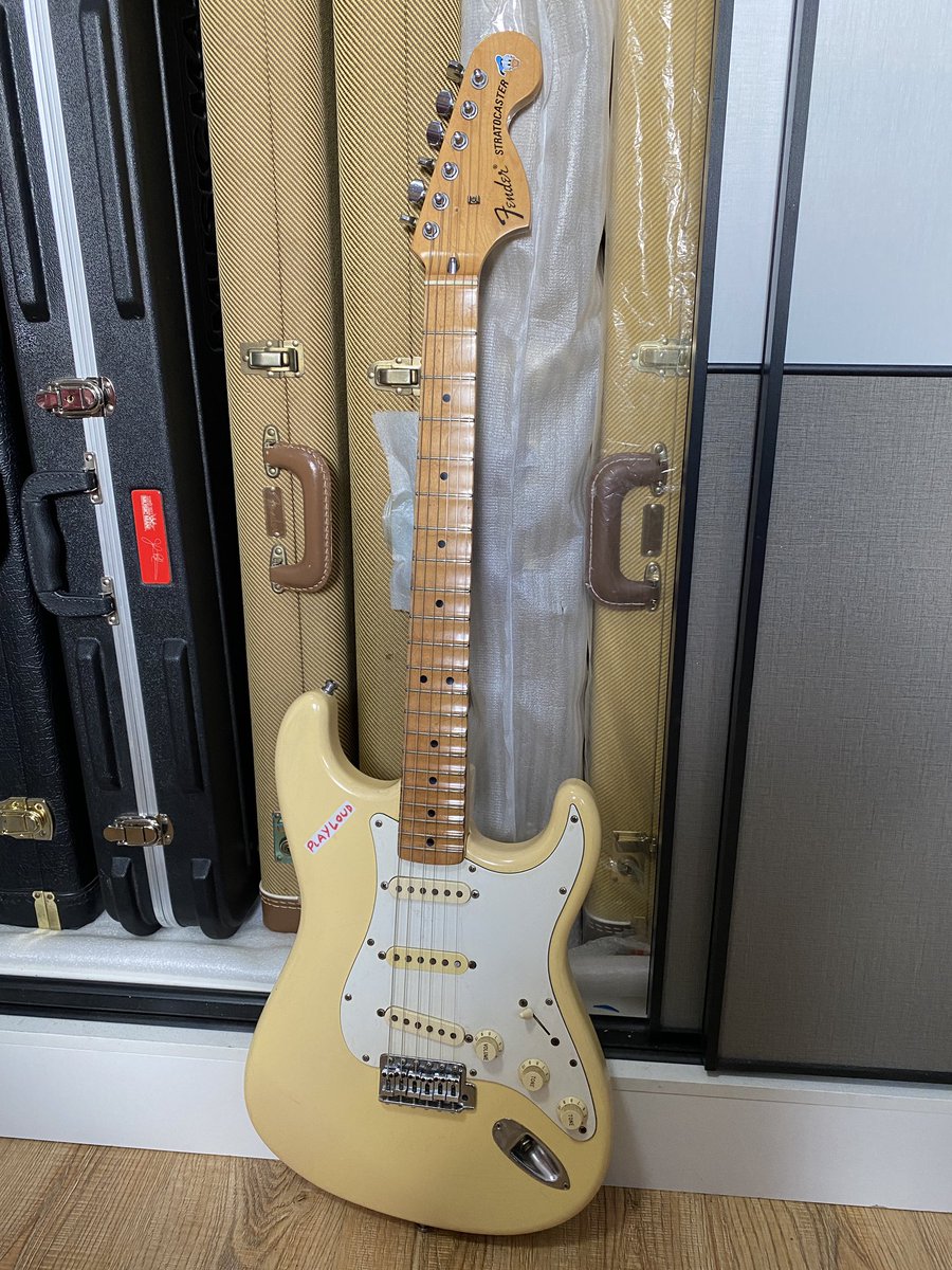 DODYJM308's tweet image. Yngwie J. Malmsteen Fender“The Duck”“Play Loud”I hope All is Well for You And your family @OfficialYJM #yngwiemalmsteen #yngwie #fender