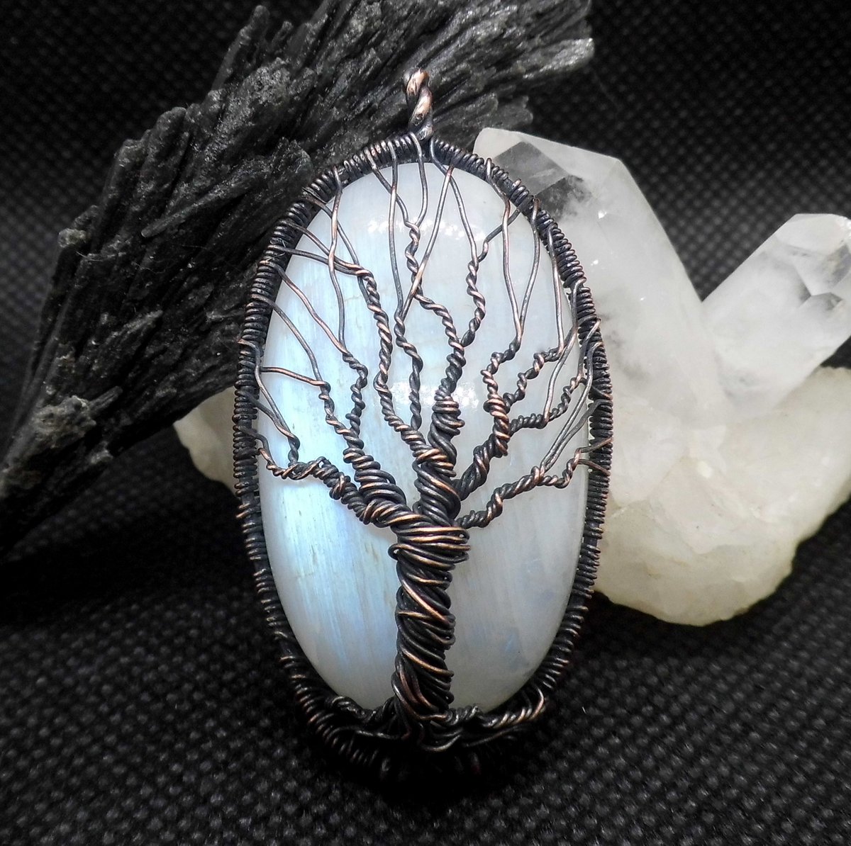 CharismaCrystal's tweet image. #moonstone #treeoflife pendant 🌙
CharismaCrystals.etsy.com 

#moonstones #witchcraft #supernatural
#supernaturaluk #UKBizHour #DiscoverEtsy #UKGiftHour #handmadejewelry #handmadegifts #etsyhandmade #womaninbizhour #etsy #yule #yuletide #spirituality #crystals #newyearsale #Sales