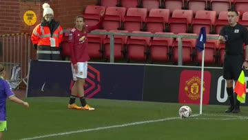 😅 No penalty, no problem for @jessSigsworth5

#BarclaysFAWSL