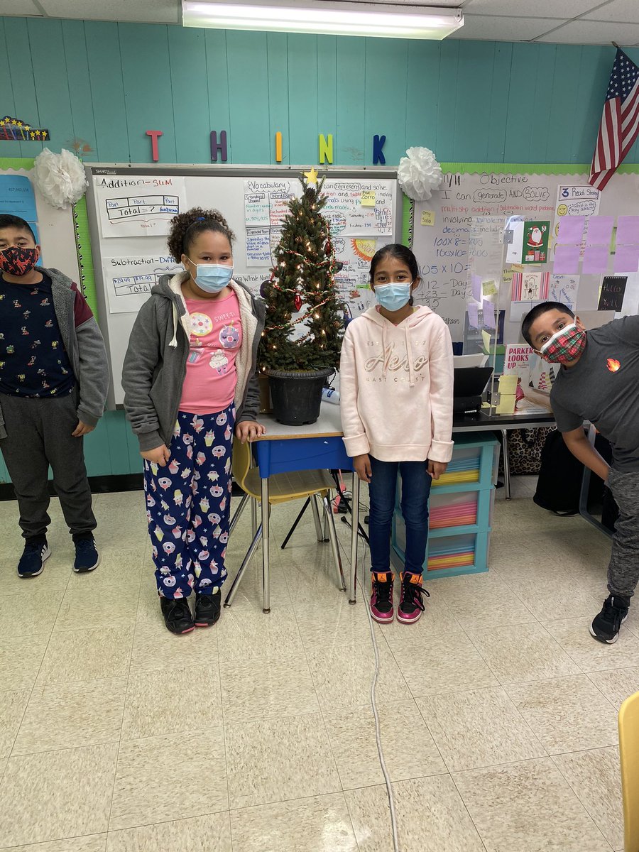 Gwenae5's tweet photo. Our virtual Christmas Celebration was a blast!  @PetersenHISD #ThisIsPetersen @DanitraArredon1 https://t.co/3EOHneHXed