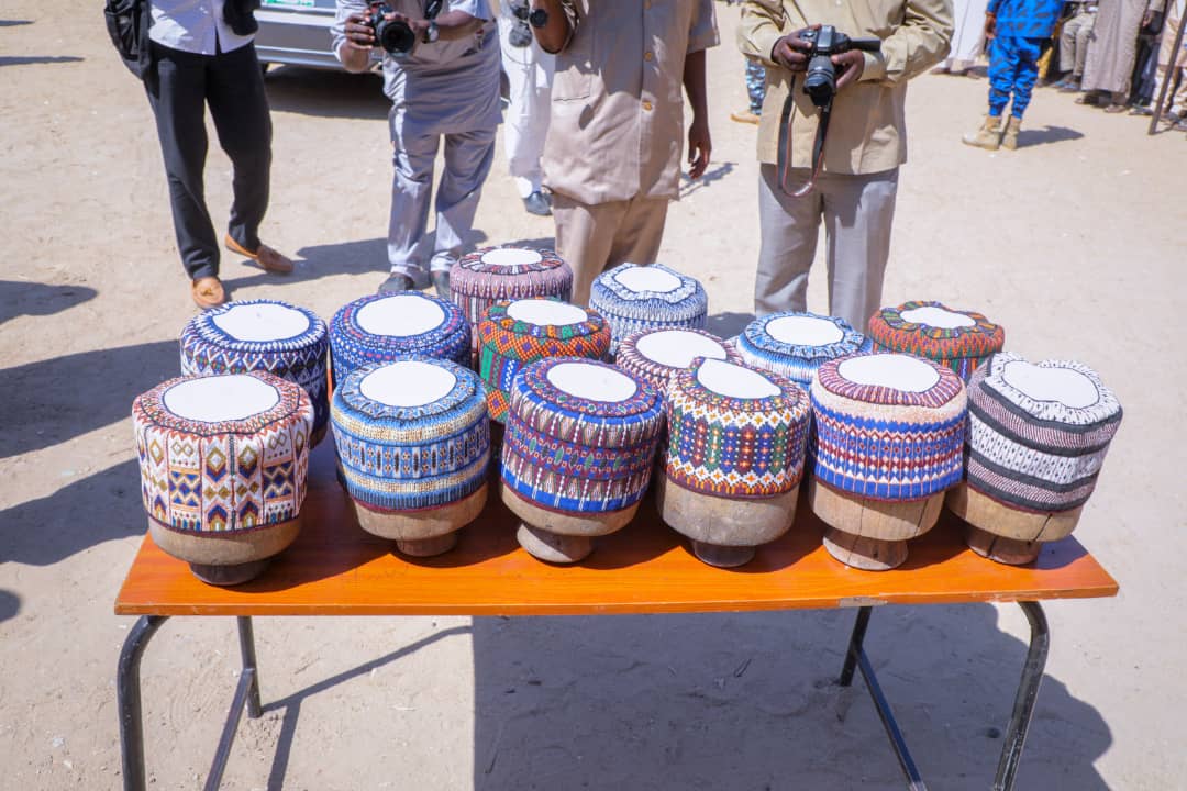 GovBorno's tweet photo. Economy: @ProfZulum disburses N154m to 704 SMEs in Borno

... N1billion disbursed earlier https://t.co/GZazYlzkNk https://t.co/PkQvjxfOj6