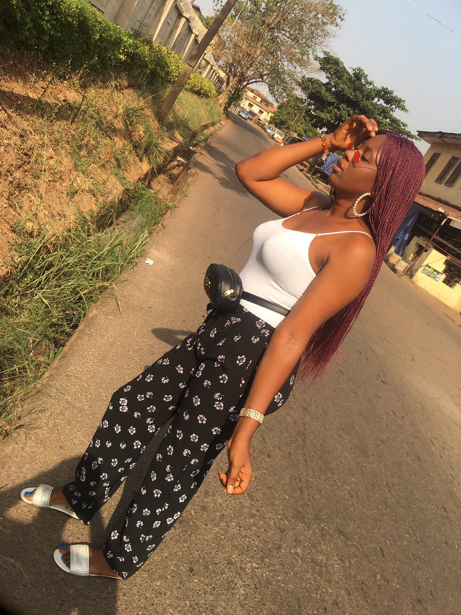 ChiddyEsthy's tweet photo. Straight from the Camera 💯💯🥰🥰#Apple_queen https://t.co/gGvdsN9X0E