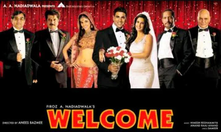  #13YearsOfWelcome  #Welcome was the 3rd collaboration between  #AkshayKumar &  #KatrinaKaif , 2nd success of the Jodi.(3/8)