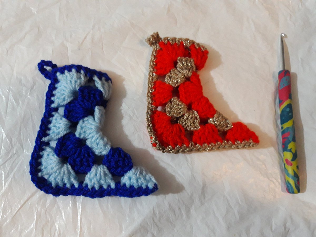 spurlies's tweet photo. Is something missing from your #ChristmasTree?  Why not finish off your decorations with a #Handmade mini Christmas stocking. 
Available in a range of colours. Only £1 each. #Crochet #Unique https://t.co/rHbNKh7Fct
