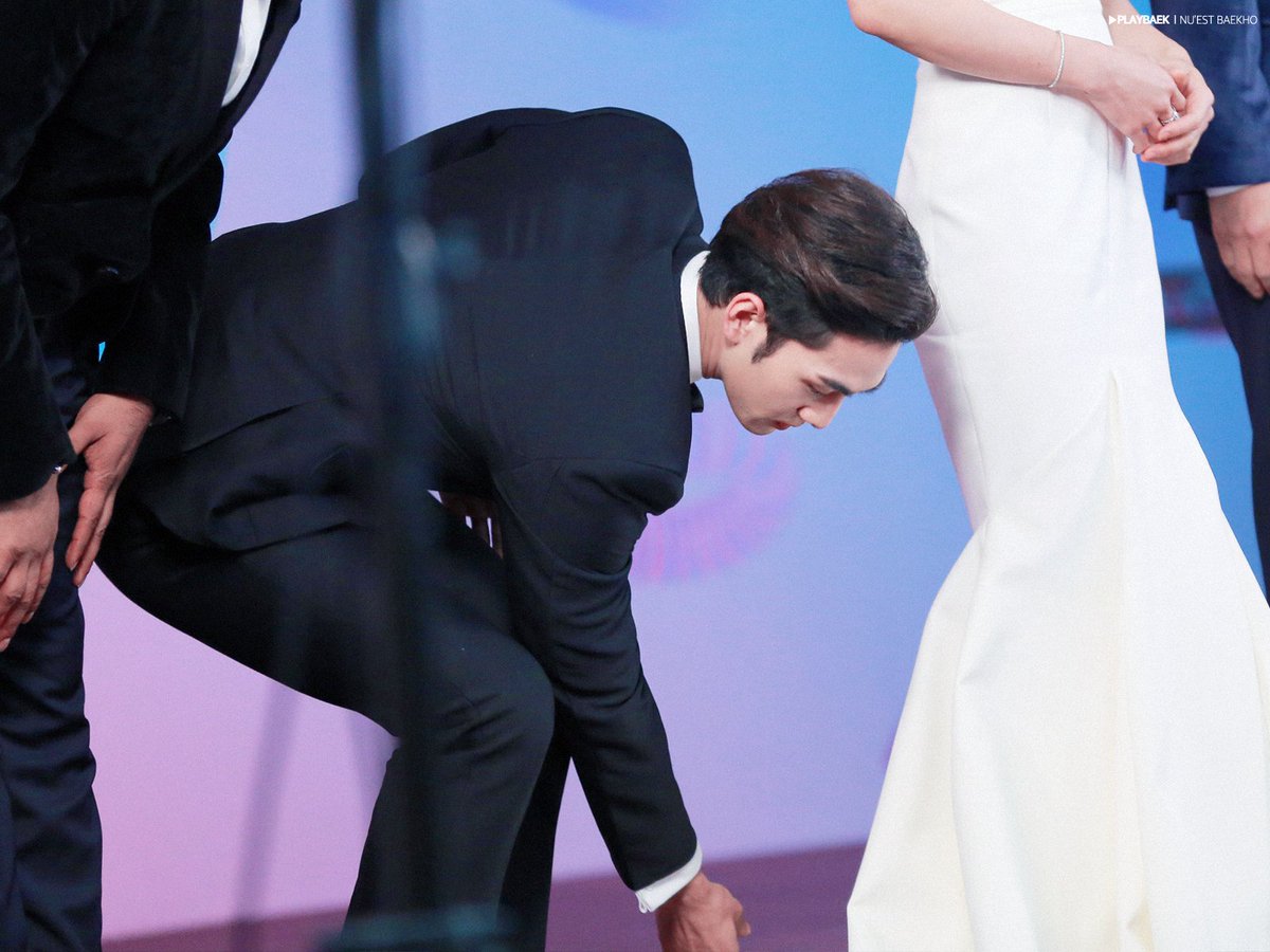 DONGHO AT KBS ENTERTAINMENT AWARDS 2019 A THREAD  #baekho  #dongho  #강동호  #백호 (btw, i forget some of the source so if i didn't include it and the pic has no logo, i apologize in advance. Alsp if there's same pics )