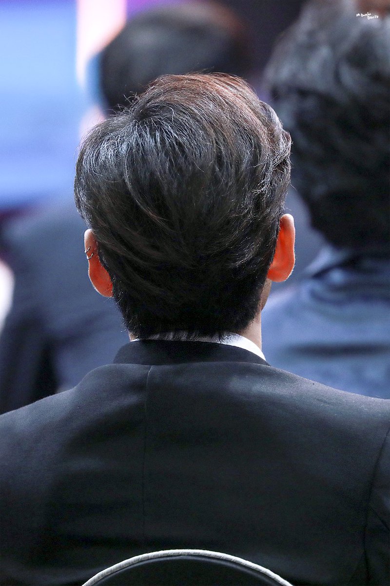 DONGHO AT KBS ENTERTAINMENT AWARDS 2019 A THREAD  #baekho  #dongho  #강동호  #백호 (btw, i forget some of the source so if i didn't include it and the pic has no logo, i apologize in advance. Alsp if there's same pics )