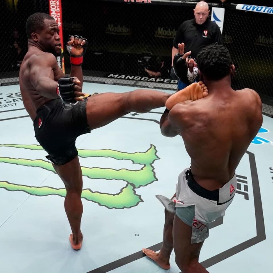 shogunfights's tweet photo. Congrats to @shogunfights vet @tafon_da_don for his win last night in the @ufc...looked impressive as usual. #tafondadon #shogunfights #ufc #teamlloydirvin https://t.co/MJ1e6RTSU6