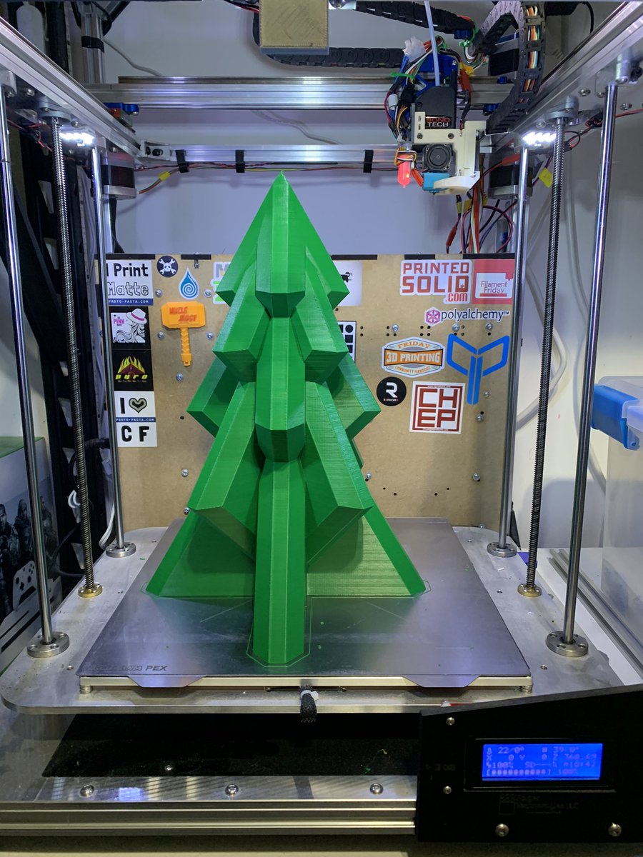 MCHRISP1's tweet image. Here is my @irblinx big #ModernChristmasTree! Some issues were had with the big layers and my first layers, so I went back to a .4mm nozzle for this print. Regardless, it’s awesome! 368mm on the Z. 

I ❤️this 🌲‼️ 

Total 👀🍬