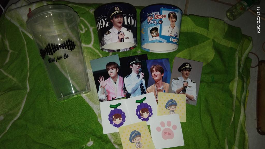 Alexa_JK97's tweet photo. @BonheurProject makasih banyak kak, barangnya udah sampai... 💜💛🧡💚💙🖤❤💗 https://t.co/cNBG7TLdpu