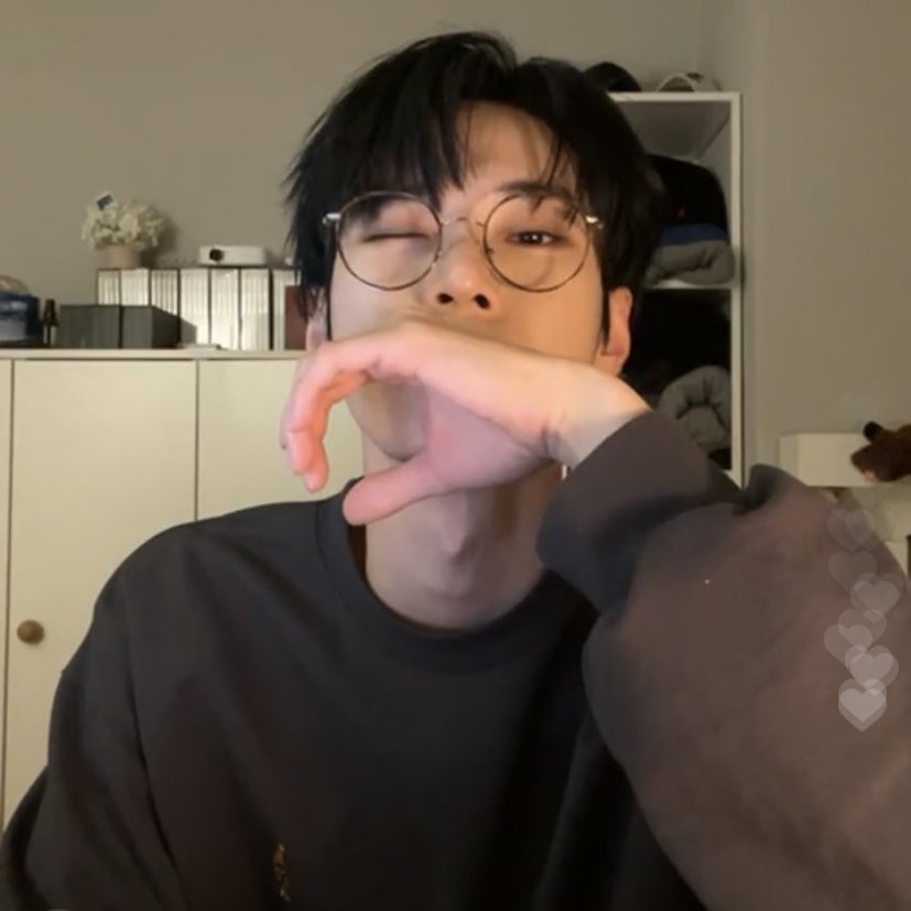 ขนาดนี้ก็ทอดกุเหอะ ไม่อยากอยู่แล้วㅠㅠㅠㅠㅠㅠㅠㅠㅠㅠ