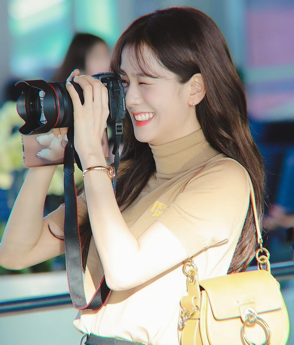 jisoo pics tweet media