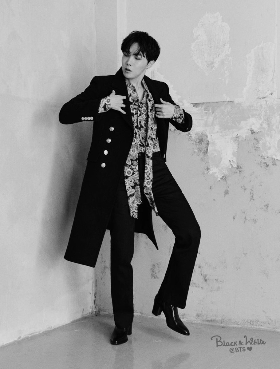 Btsbnw1's tweet photo. Important busineseu !
#rm #jin #suga #jhope #jimin #v #jungkook #bts #esquire #btsbnw #btsimagines #btsedit #btslyrics #ipurpleyou #jhopeedit #hobi #jhopebts #hobiii #junghoseokbts #junghoseok #jhbts #important #importantbussiness #btsesquire #esquiremagazine https://t.co/25El1nqizf
