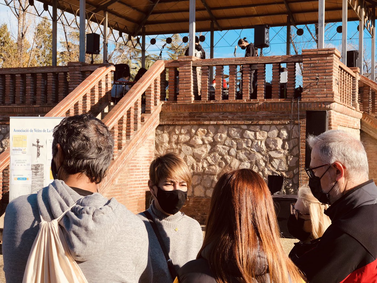 lciuro's tweet photo. 💚 Orgull de creualtencs i creualtenques! Avui hem assistit al concert solidari que ha organitzat l'@AVLaCreuAlta i l'#EscolaMusicaCreuAlta al @parctauli amb motiu de la @la_marato de @tv3cat. Aquest any, la marató, toca a tothom. Podeu fer bizzum al 33333!

#JuntsxSabadell https://t.co/rRn3gD9mff