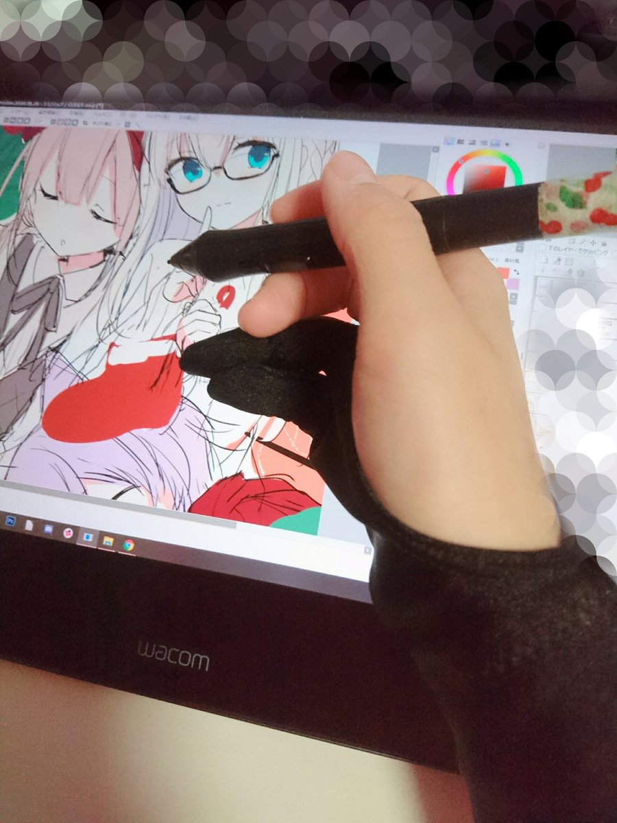 かっこいい手袋買ってもらいました わーいわい あと後ろの絵はできるかわからん えみゃコーラのイラスト かっこいい手袋買ってもらいました わーいわい あと後ろの絵はできるかわからん えみゃコーラのイラスト
