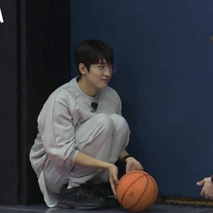 6 ft tall wonwooa thread;