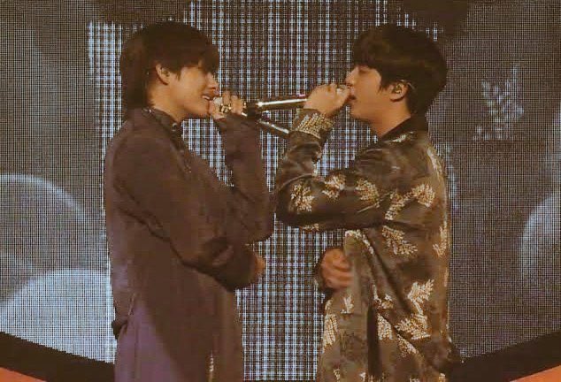 mimisforme's tweet photo. #4yearsWithItsDefinitelyYou https://t.co/g1t34ANUQU