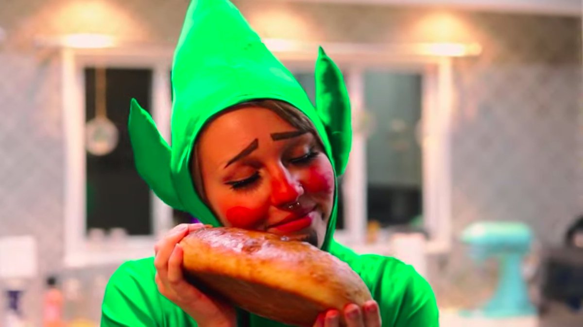 LegendsCookbook's tweet photo. Kooloolimpah~🎈
Time is running out to back the #ProjectLadle KS Campaign (🔗 in bio)
By backing you can look just like Tingle with this super sneaky Stealth Apron AND you can get a stellar bread recipe along with 15 other inspired recipes.
Check it out today! https://t.co/4FhczO197K
