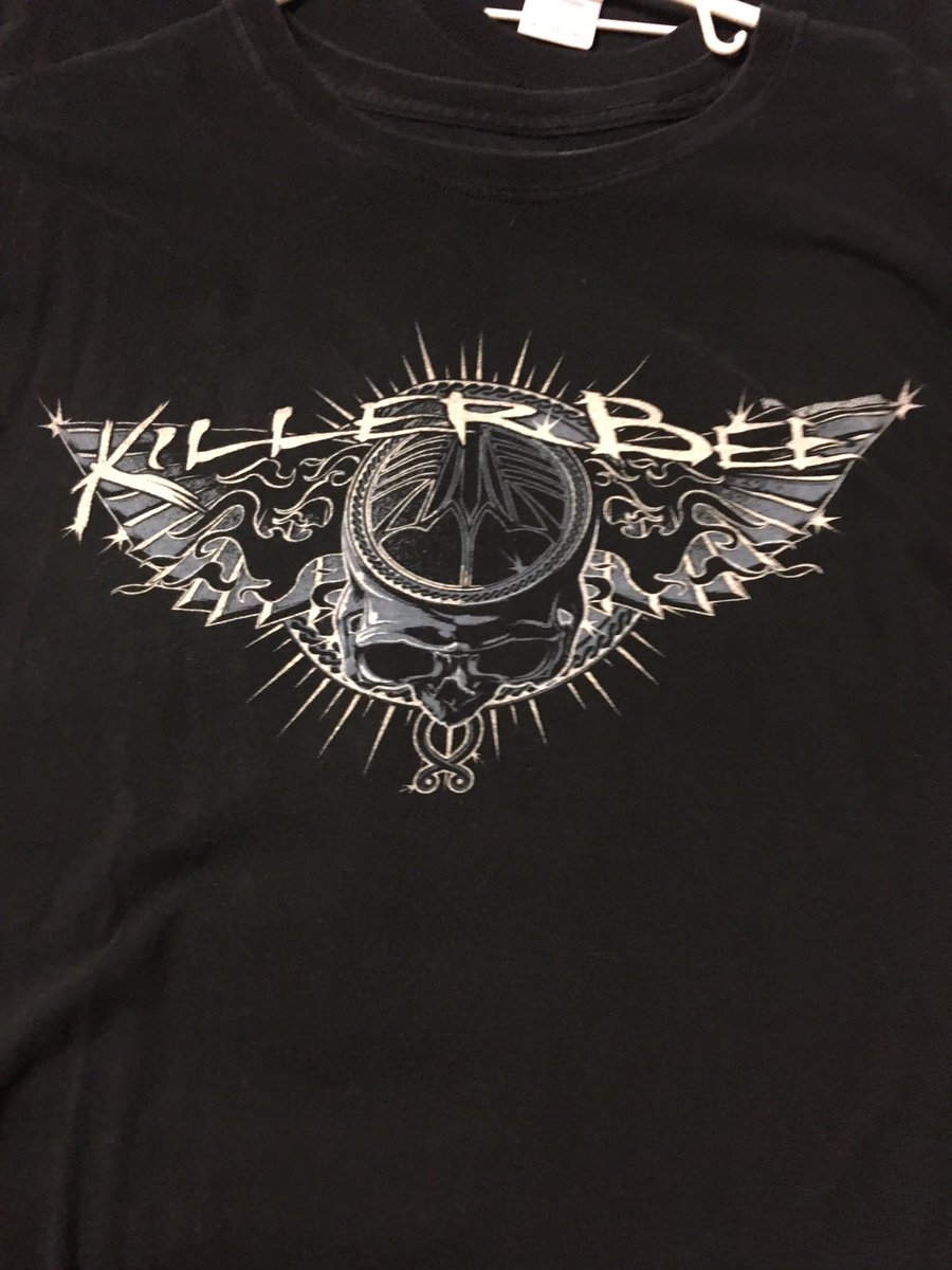 pachyrhizodus's tweet photo. Lock down shirt reflections day 2. A band called Killer Bee. Saw them @ Gas Monkey Dallas a few years ago. Got 2 meet the great Paul Chapman (RIP). Wild night. Brown liquor flowing. I recall a server came 2 me & said, “...tell your friends they can’t lay on the tables”. #ubertime https://t.co/7j5Hy1I3l3
