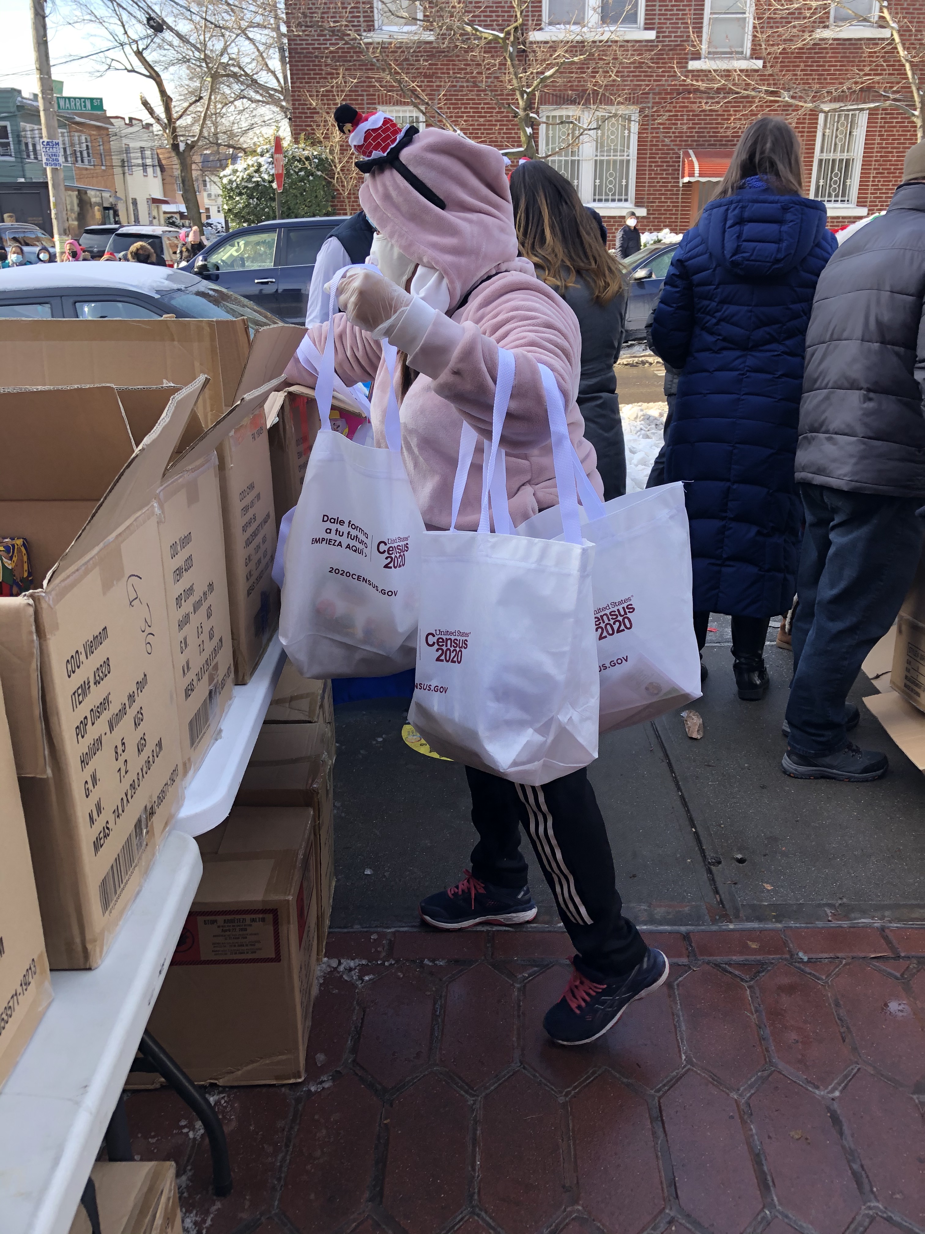 Together We Can Yesterday Our Team Handed Out 2 000 Coats To The Community Our Amazing Volunteers Worked 8 Hours In The Cold To Help Keep Families Warm This