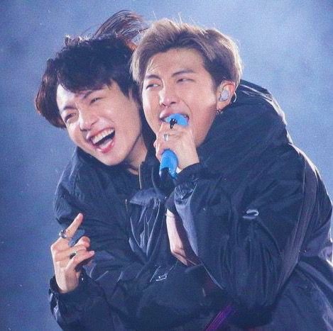 "my happiness started when i first met rapmon hyung"           -a thread-