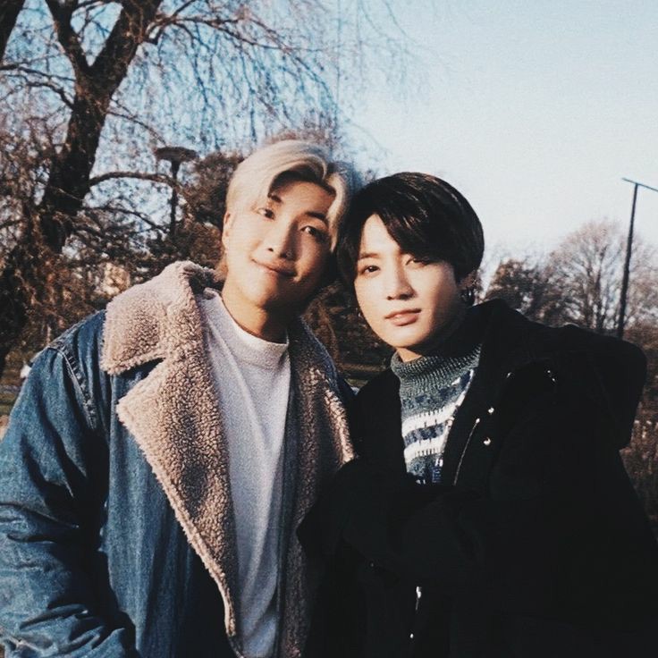 "my happiness started when i first met rapmon hyung"           -a thread-
