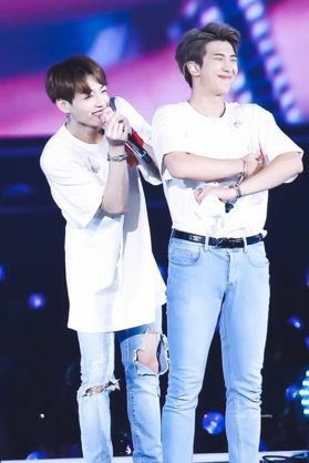 "my happiness started when i first met rapmon hyung"           -a thread-