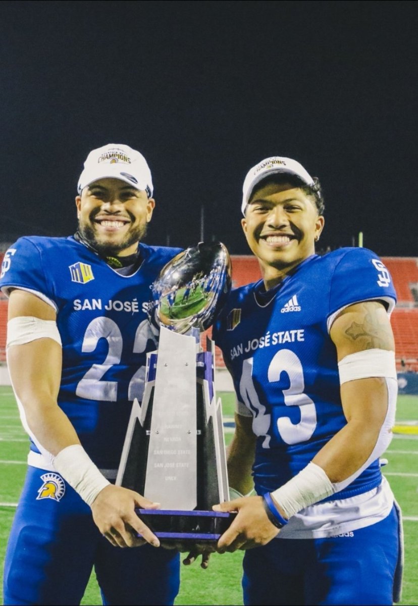 Aaron_JenkinsJr's tweet photo. This is what it is about!!!!  Look at those smiles.  Went 1-11 1st year, 5-7 2nd year and Mountain West Champions 3rd year.  Mom and I watched the grind and proud of you two, your teammates and coaches.  #SpartanUp https://t.co/sszC3b3blX