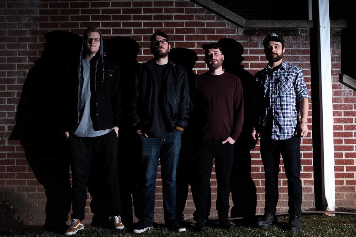 Have you listened to our new single yet?! Check out “Sun” and let us know what you think! 

--&gt; ffm.to/safetybeltsun