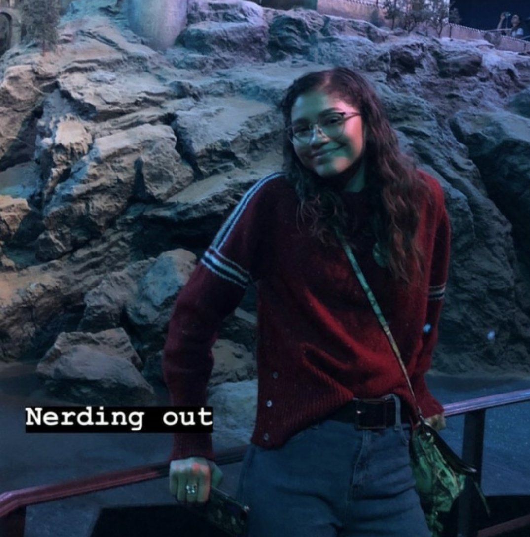 how zendaya looks likes in real life: a thread <3