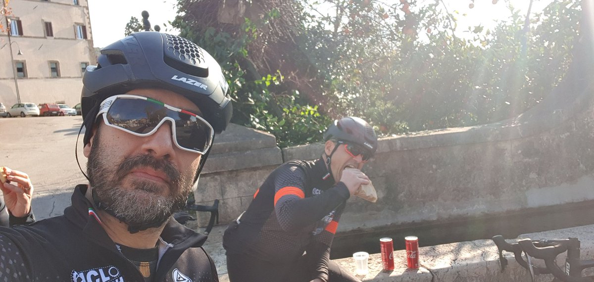 bike_asd's tweet photo. Giornata mite e quindi si va a #Sermoneta , #covid-19 non ci fermerai...... https://t.co/QLZ6iWDTP5
