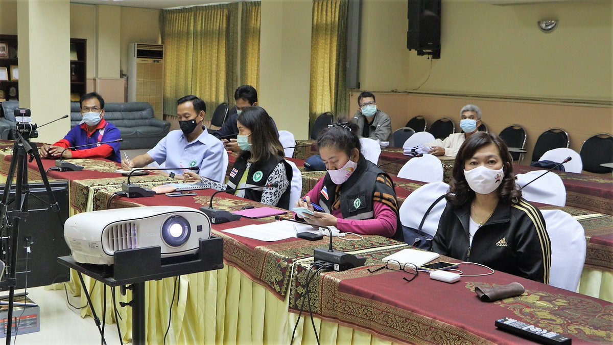 prdnakhonphanom's tweet photo. 💢💢สาธารณสุขนครพนม ZOOM CONFERENCE EOC เตรียมพร้อมรอบด้าน สั่งการเปิดศูนย์ปฏิบัติฉุกเฉินระดับอำเภอ https://t.co/PIWOK970PS
- https://t.co/hEREGHl2FM