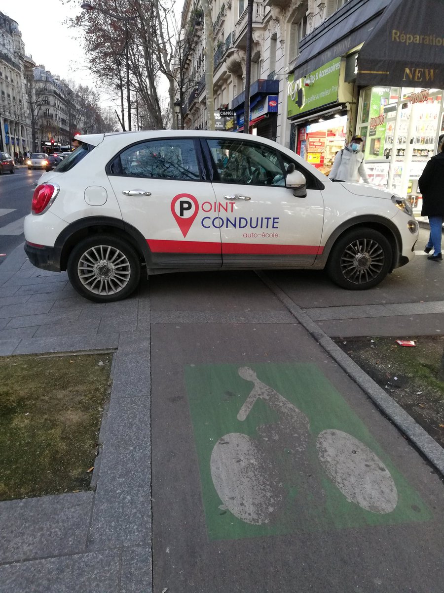 Note technique : 8/10
Note artistique : 9/10
(<a href="/pointconduite/">Point Conduite</a>, boulevard Barbès)