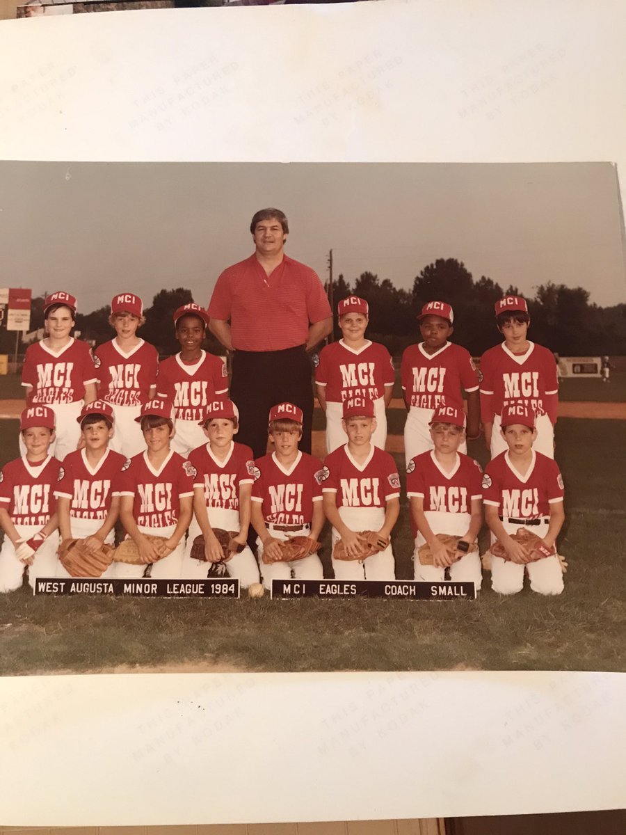 jchili39's tweet image. Funny to find old pics at the house you grew up in.  Yes, the coach (my uncle) is what an NFL 1st round pick looks like. @CoachSmallEC  @NFL @AtlantaFalcons @Lions @Citadel1842 
#JohnSmallSr. #Citadel #BottomLeft #TopRight.