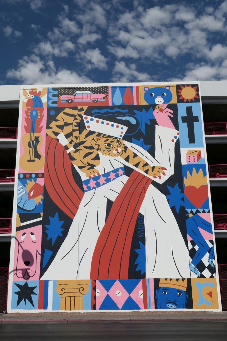 ilovelasvegas's tweet photo. Mural Elvis in Downtown Las Vegas. Artist Saddo. I Love Downtown Las Vegas #LasVegas #mural #StreetArt https://t.co/hKpFSQrTkB