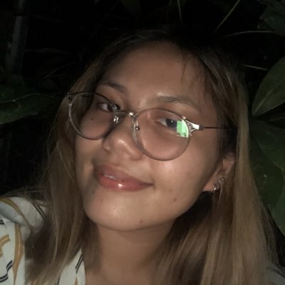 iamdyaaanna's tweet photo. i’m drunk #NewProfilePic https://t.co/SO7lLsOgSR