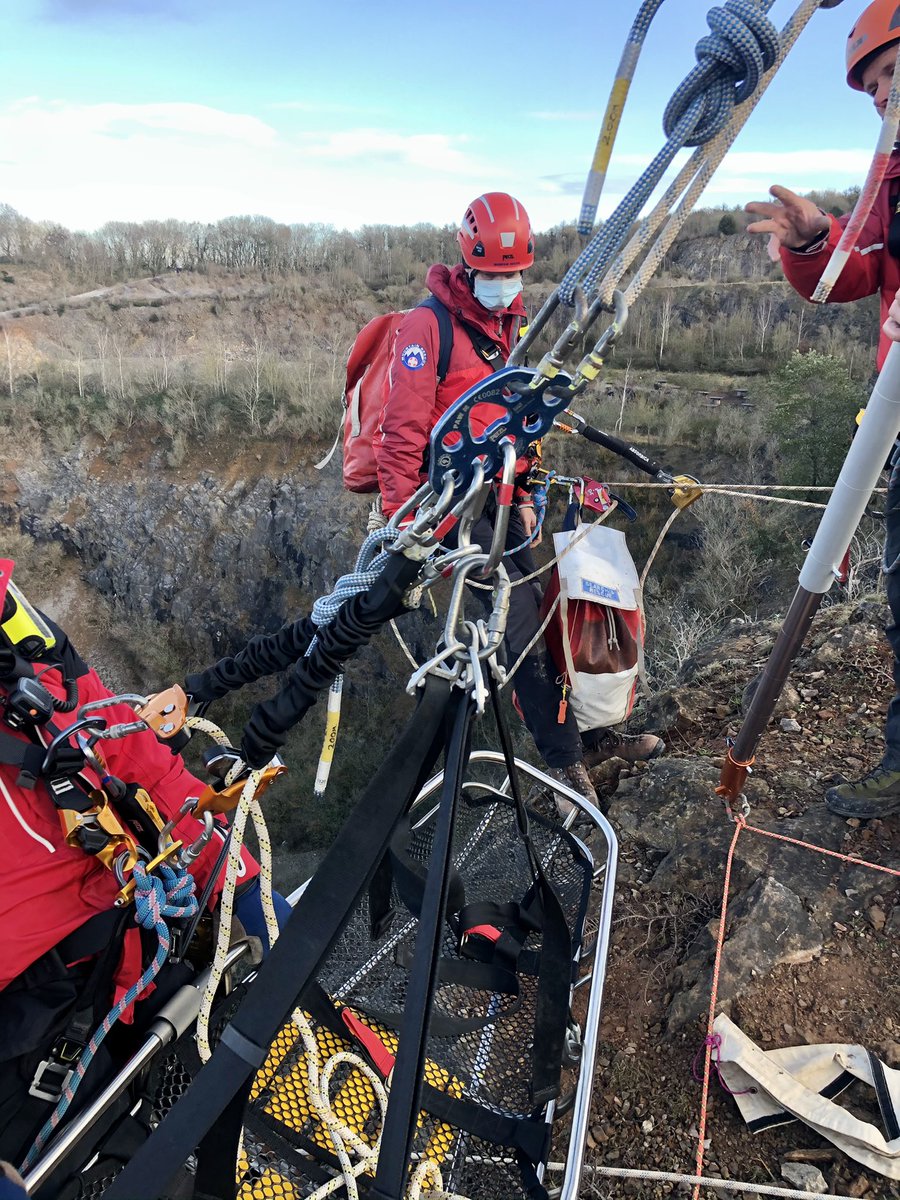 CliveBushMInSTR's tweet photo. Another essential Tech Training day with @AandS_SAR to keep skills current ๐๐ป vortex, stretcher casualty recovery and lower ๐๐ป @lyonequipment @RuthLeeLtd @ASPolice https://t.co/9Nn12fIyqC