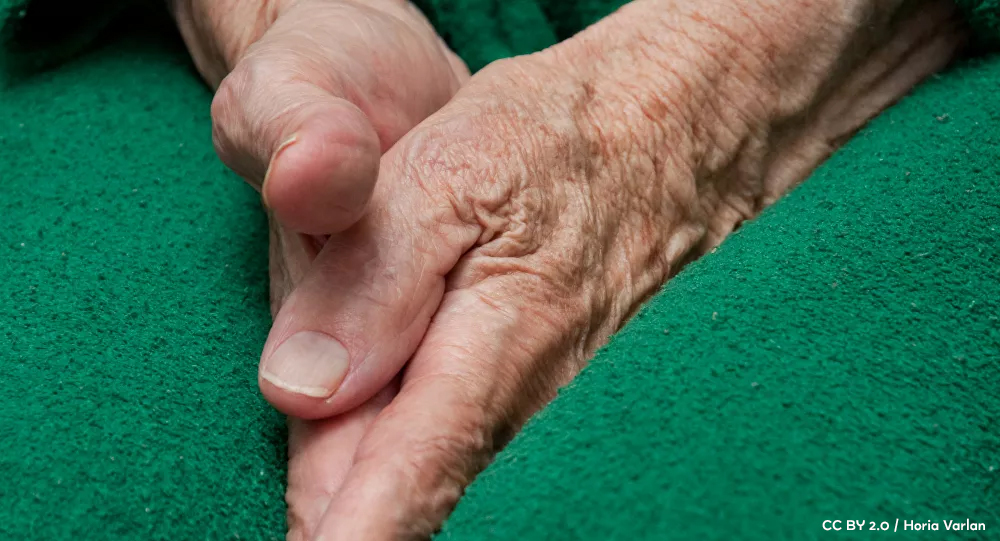 sputnik_afrique's tweet photo. Une pensionnaire d’un ehpad d’Annecy a fêté son 105e anniversaire après avoir vaincu le Covid-19, bien que les soignants aient eu peu d’espoir concernant son rétablissement.
https://t.co/Djn7ftA61p https://t.co/HZZ1gxrxlR