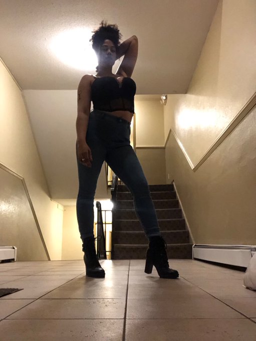 All I want to do.. Is to tell you what to do ..  Approach correctly.. https://t.co/HKCSF01U8Z