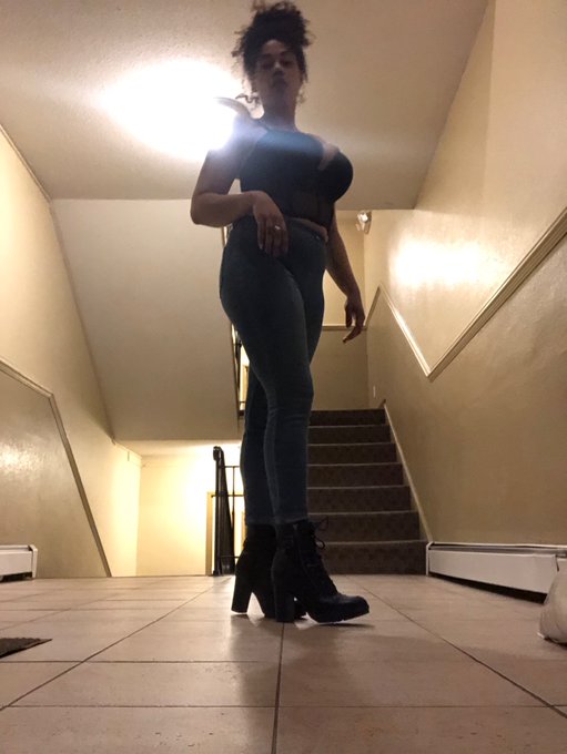 All I want to do.. Is to tell you what to do ..  Approach correctly.. https://t.co/HKCSF01U8Z