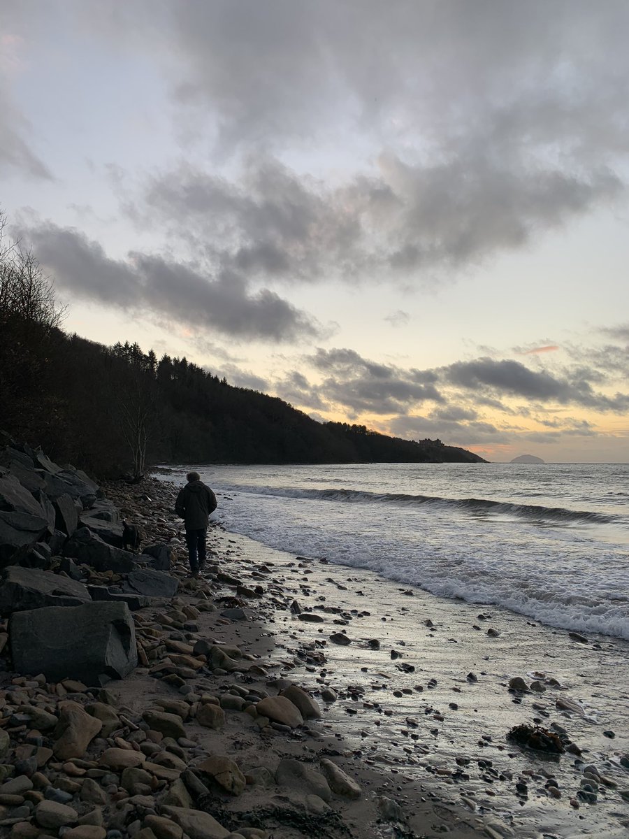 JeanetteCastle's tweet photo. No work this week so time to soothe the soul and walk here. #maybolebeach https://t.co/lt7vjf89fs