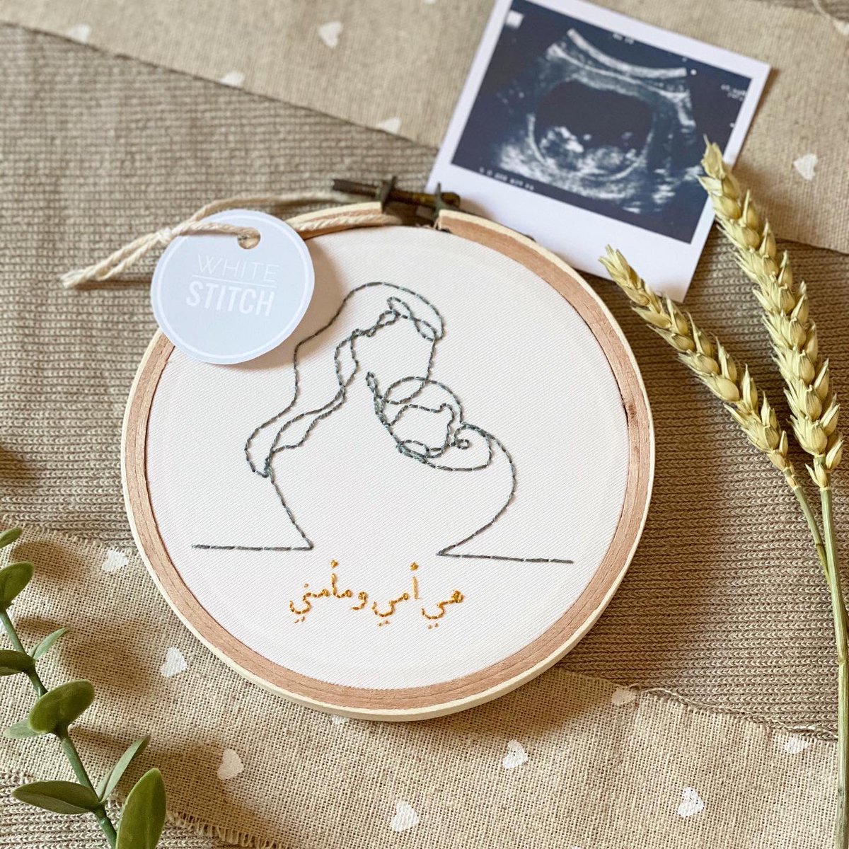 white__stitch's tweet photo. هي أمي ومأمني♥️
صُنعت يدوياً بِحُب✨
#تطريز_يدوي https://t.co/lGYbd9fJOG