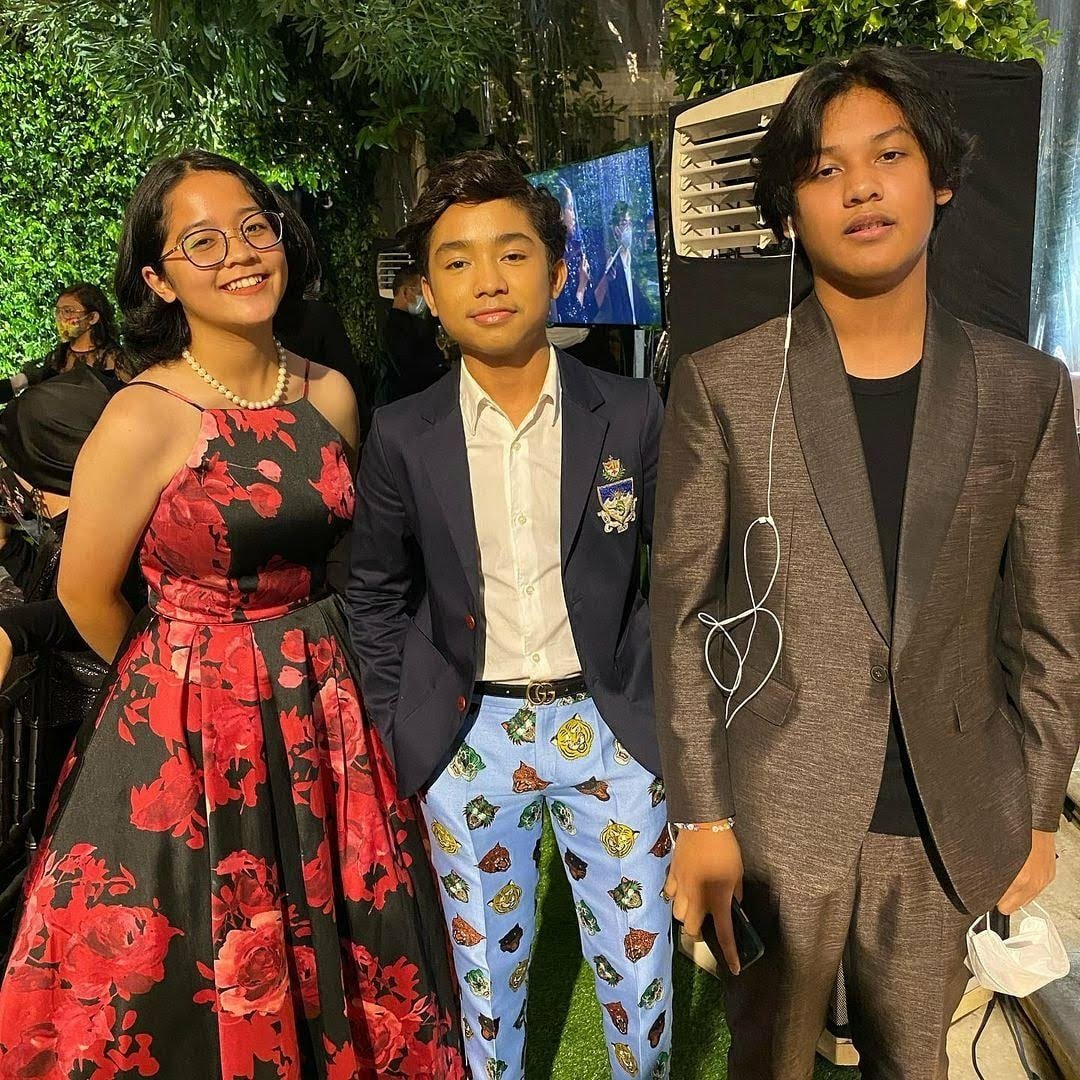 ThinaNha's tweet photo. Anak-anak hebatβ€
Seneng liat beby boy punya tmn baru, next semoga kalian koleb bareng yaπ
#suksesbuatkalianber3
#betrandpetoputraonsu
#ninokuya
#cintakuya https://t.co/6AxiJTk56Z