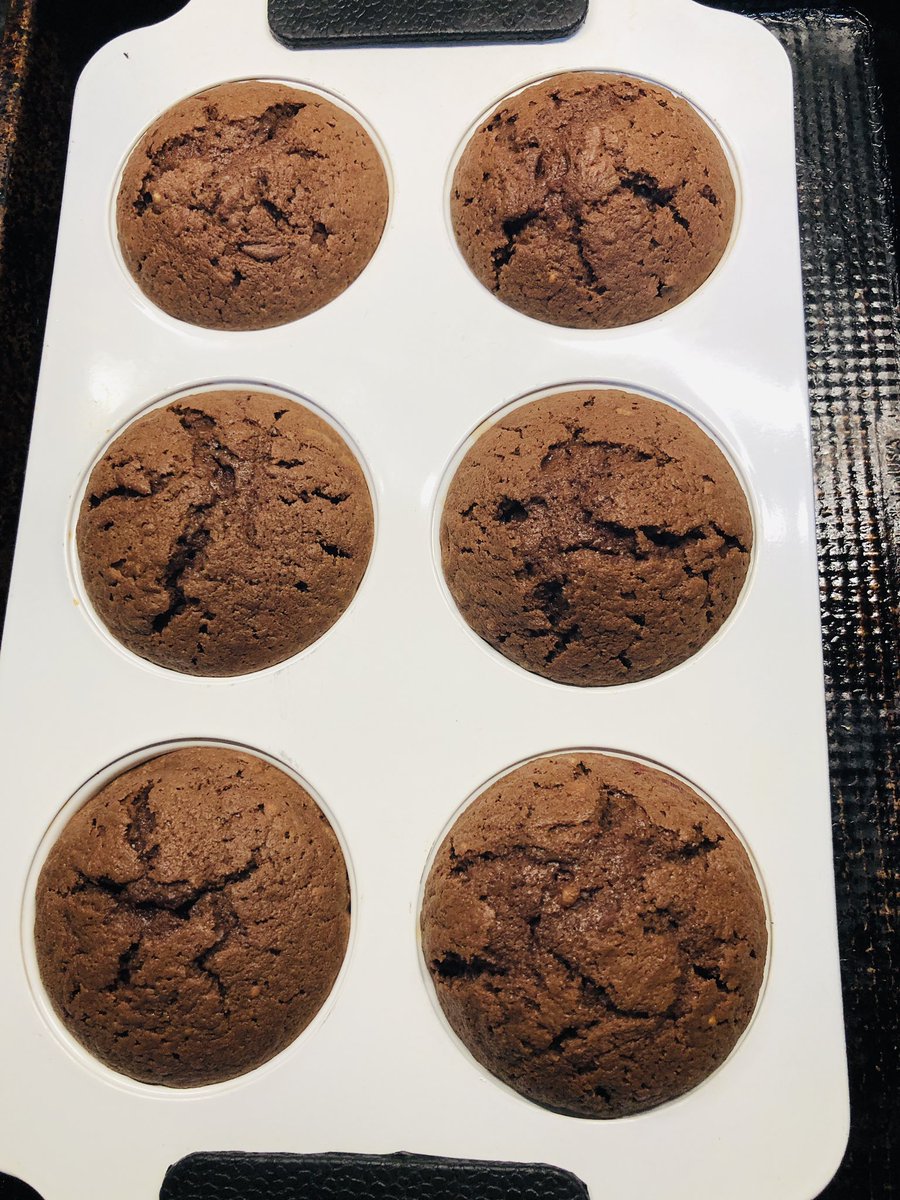 When its lockdown tier 4 and you want to eat cake but don't want to pile on the calories; then its time to get scientific about sugar eggs and butter! = Moist chocolate beetroot and cherry muffins 🍫🍒🟣 🧁 #Foodfreak #cake #Cake #cakes #healthycakes