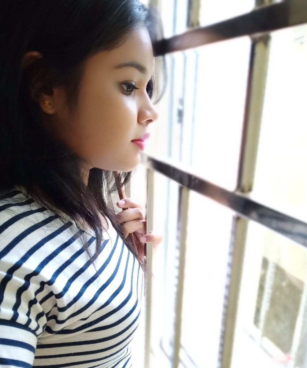 ipeesmita's tweet photo. ✨if u don't have any confidence..u r not going to do anything 💫 https://t.co/3RU8SothRH