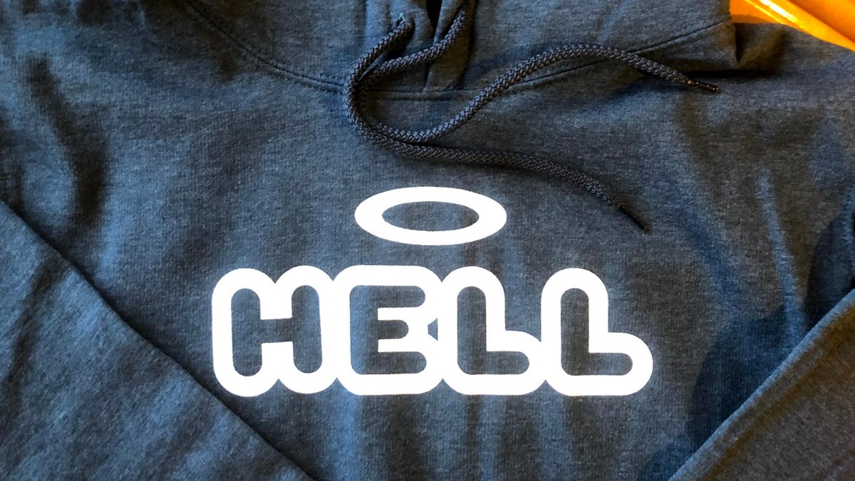 deedeescafe's tweet photo. 【到着速射201221】
増刷分の「HELL-O」パーカー、トレーナーなどが納品されたので、早速別注分を本日発射。郵便屋さん頑張って!
#ダムダムサイコ
#damndamnpsycho
#HELL0
https://t.co/gnaYAjqmcN https://t.co/APiW0l6P9o
