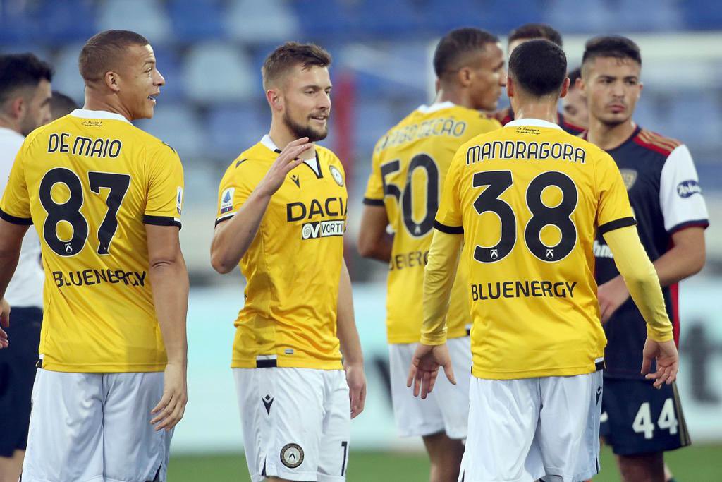 Carattere, grinta e spirito di squadra per un altro punto fondamentale verso il nostro obiettivo. Avanti così! ⚪️⚫️ #CagliariUdinese #AlèUdin