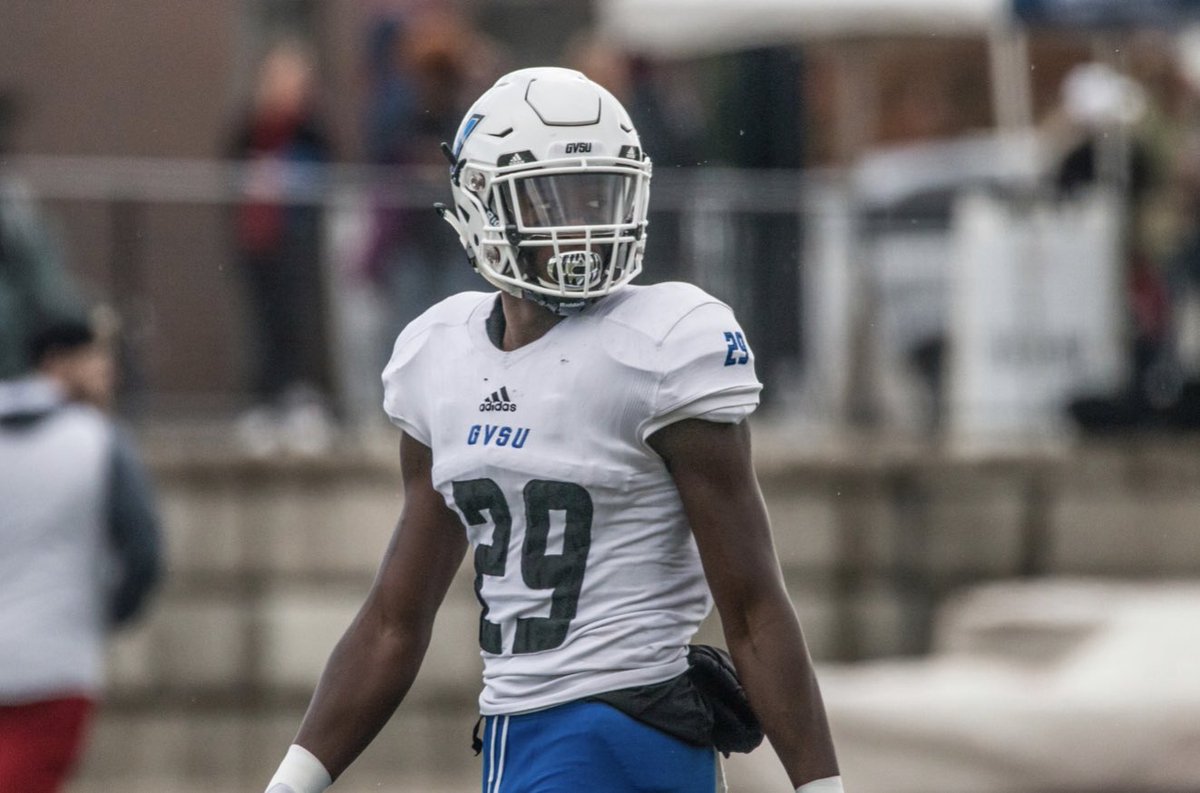 gfjostworth's tweet photo. Extremely excited to say I’ve received a scholarship to play a Grand Valley State University! ⚓️⬆️ @CoachWooster @WRTreezy https://t.co/wt1zYnyPmS