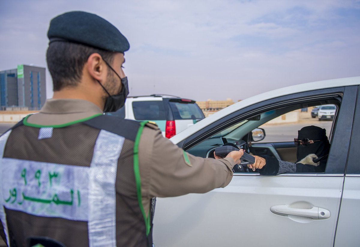 SaudiProject's tweet photo. إطلاق جهاز التحقق بالبصمة #بنان للتأكد من هوية المرأة عبر البصمة دون الكشف عن الوجه؛ لحفظ الخصوصية وتسخير التقنية لخدمة الجميع https://t.co/7ckUbkPsNE